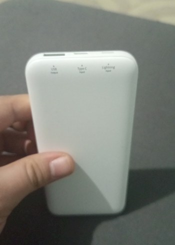 Beşiktaş Logolu Beyaz Power Bank - Görsel 4