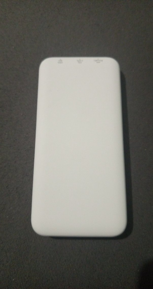 Beşiktaş Logolu Beyaz Power Bank - Görsel 3