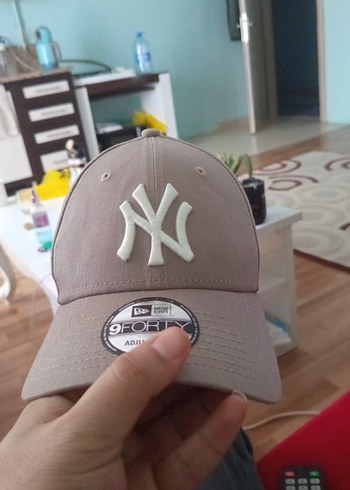 Gri New Era Ayarlanabilir Kadın Şapka - Görsel 9