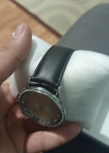 Kadın Beyaz Klasik Pullu Kol Saati - Görsel 5