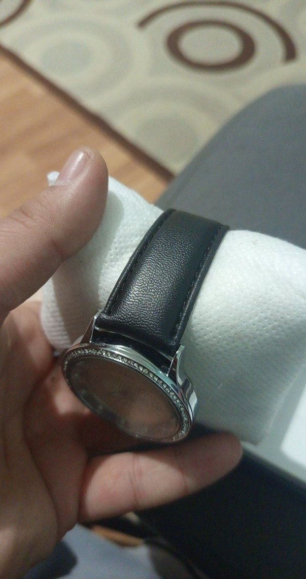 Kadın Beyaz Klasik Pullu Kol Saati - Görsel 4