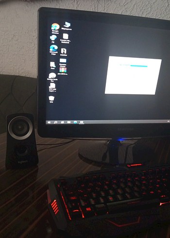 Kırmızı Işıklı Masaüstü Bilgisayar Seti - Görsel 5