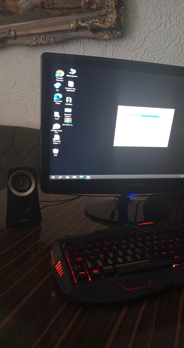 Kırmızı Işıklı Masaüstü Bilgisayar Seti - Görsel 5