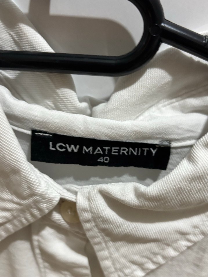 Düğmeli Beyaz Gömlek - Görsel 2