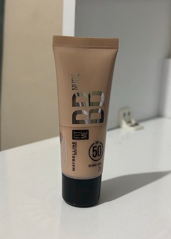 Maybelline Fit Me BB Krem SPF 50 - 20 Nude - Görsel 3