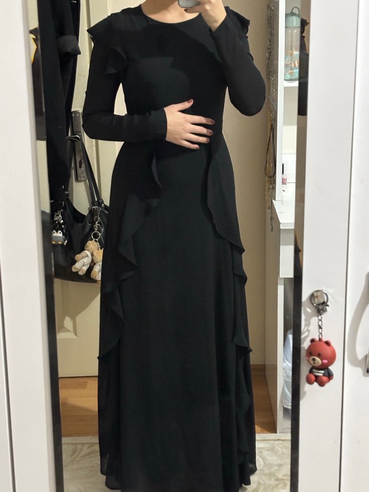 Drapeli Siyah Uzun Kollu Uzun Elbise - Görsel 3