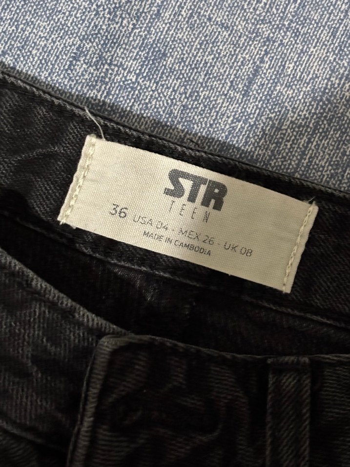 Siyah Straight Jean Pantolon - Görsel 4