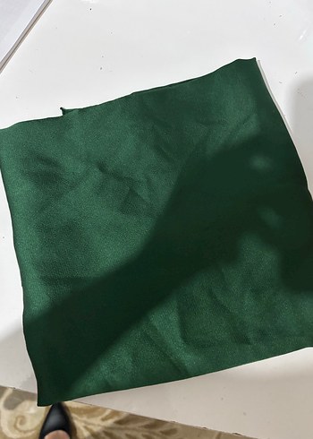 Uzun Kol Drapeli Zümrüt Yeşili Kadın Abiye Elbise - Görsel 4