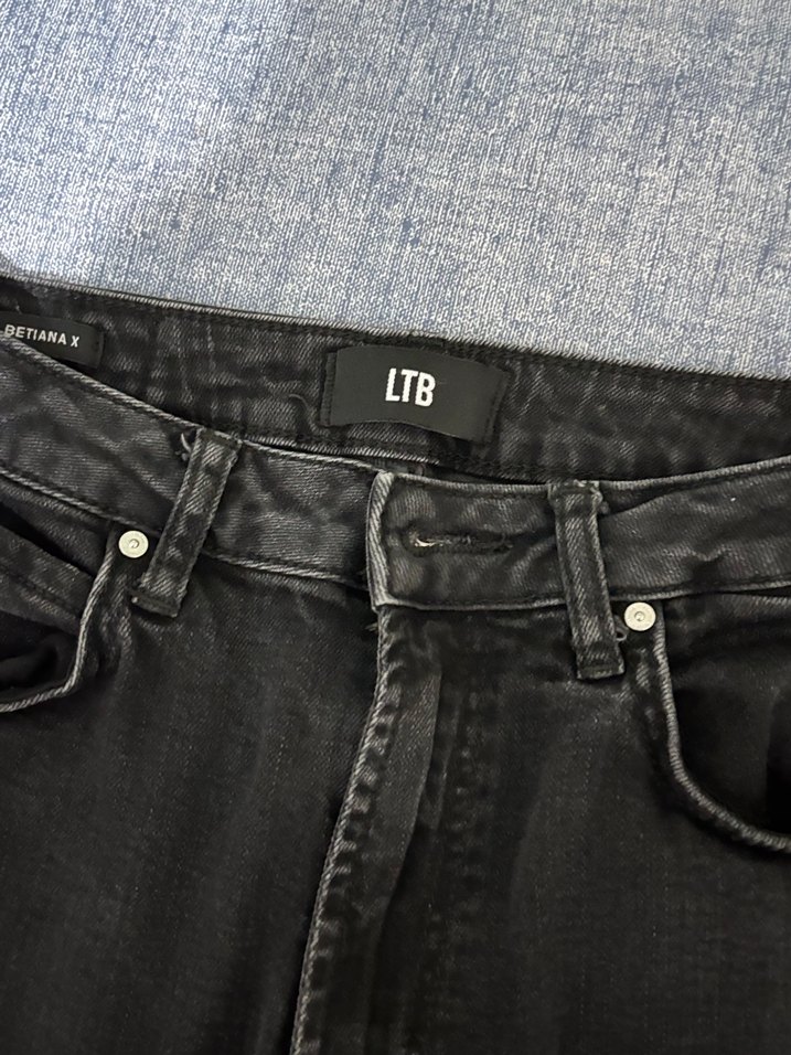 Siyah Bilek Boy Straight Jean Pantolon - Görsel 3