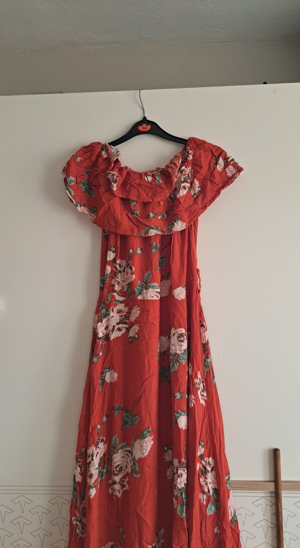Kırmızı Çiçekli Salaş Omzu Açık Uzun Elbise - Görsel 5