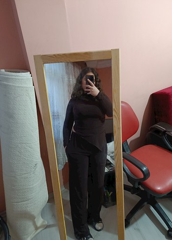 Kahverengi takım - Görsel 2