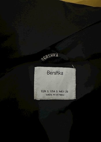 Bershka Kadın siyah Fermuarlı Yüksek Yakalı Mont