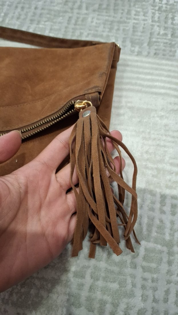 Püsküllü Kadın Süet Çapraz Çanta - Görsel 2