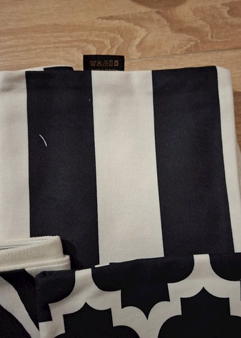 Beyaz Siyah Desenli Modern Yastık Kılıfı - Görsel 8