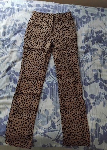 Kahverengi Leopar Desenli Kadın Kumaş Pantolon
