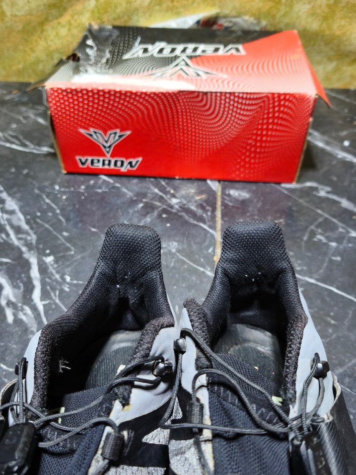 Orijinal Salomon Siyah-Gri Outdoor Spor Ayakkabı — görsel 8/9