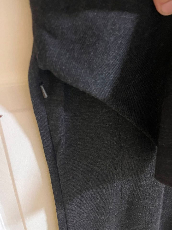 V Yaka Deri Detaylı Uzun Antrasit Elbise - Görsel 4