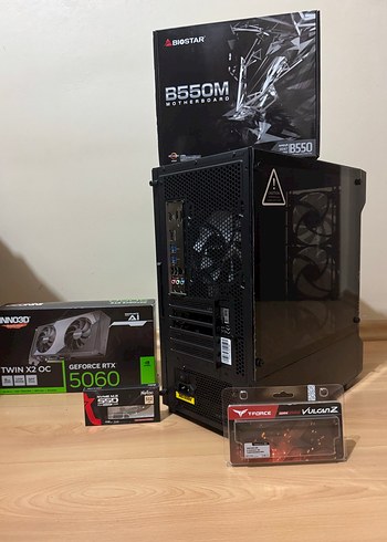 RTX 5060 Ekran Kartlı Oyuncu Bilgisayarı