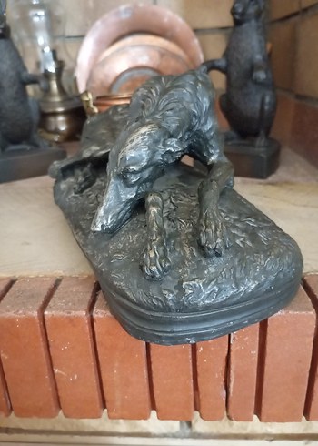  Beden Gri Köpek ve Tavşan Figürleri