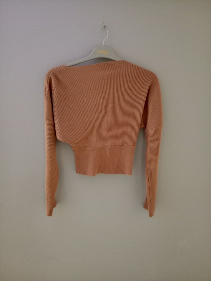 Bej V Yaka Örgü Kadın Kazak - Görsel 2