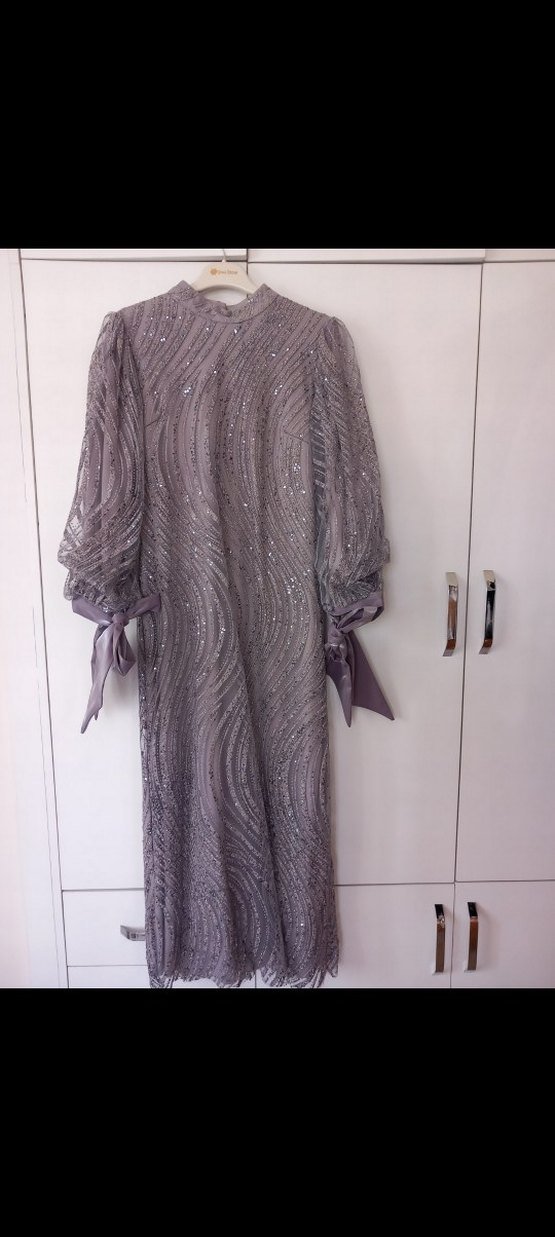 Gri Uzun Kollu Drapeli Abiye Elbise - Görsel 4