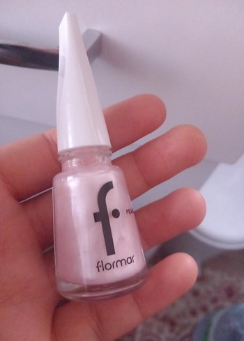 Flormar103 İnci Görünümlü Pastel Pembe Oje - Görsel 3