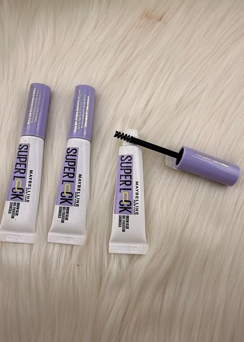 Pastel Mor Süper Kilit Maskara