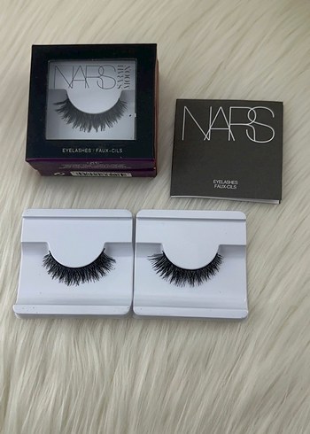 NARS Siyah Takma Kirpik Çift Set