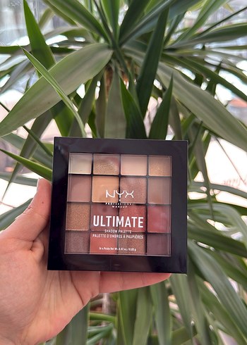 NYX NYX Ultimate Göz Farı Paleti Bej Tonları