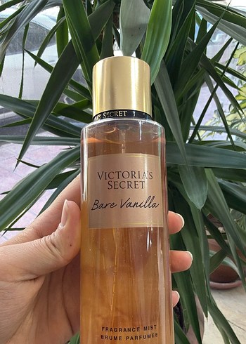 Victoria's Secret Bare Vanilla Kadın Parfüm Spreyi