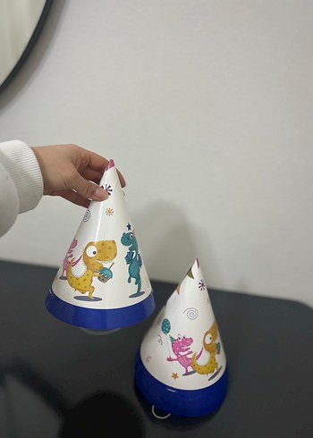 Renkli Dinozor Temalı Parti Şapkası - Görsel 3