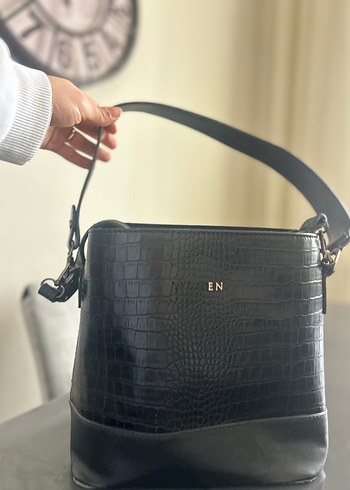 Klasik Siyah Deri Yılan Desenli Kadın Çanta - Görsel 4