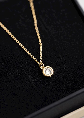 Altın Renk Zincir Detaylı Mini Kolye - Görsel 2