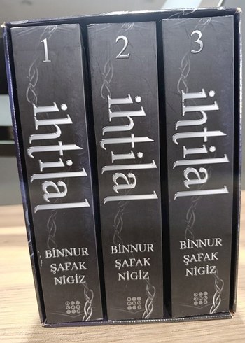 İhtilal 3 Kitap Seti - Binnur Şafak Nigiz - Görsel 2