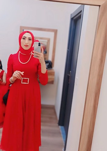 Kırmızı Uzun Kollu Tesettür Elbise