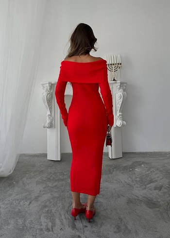 Madonna yaka triko elbise - Görsel 3