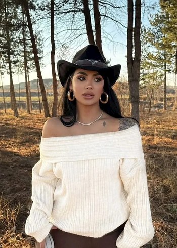 Madonna yaka kazak - Görsel 3