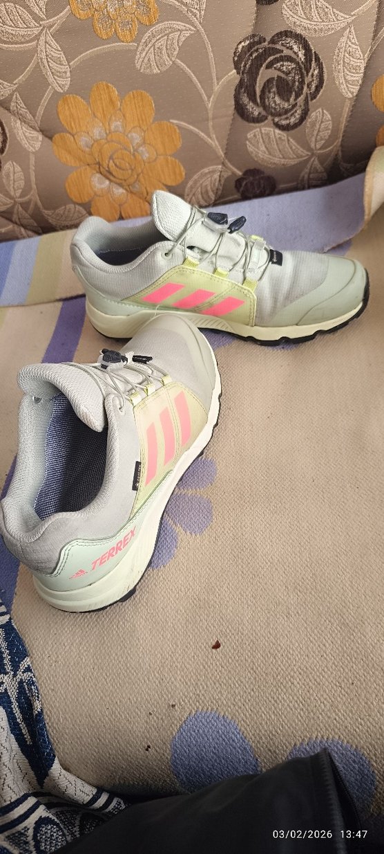 Adidas terrex ayakkabı  37.5 - Görsel 3