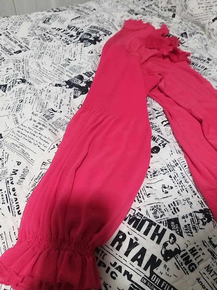 Fuşya  Fırfırlı Yüksek Yakalı Kadın Bluz - Görsel 5