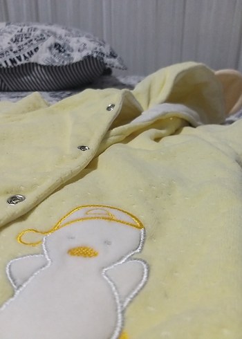 Kız Çocuk Sarı Kapüşonlu ceket - Görsel 3