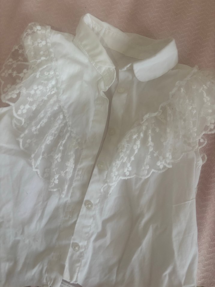 Kız Çocuk Beyaz Kısa Kollu Fırfırlı Gömlek - Görsel 2