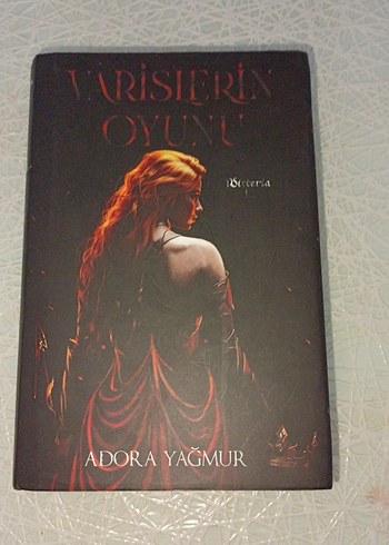 Varisilerin Oyunu - Adora Yağmur