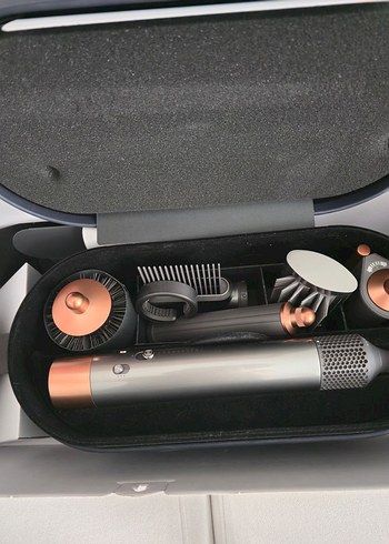 DYSON AİRWRAP