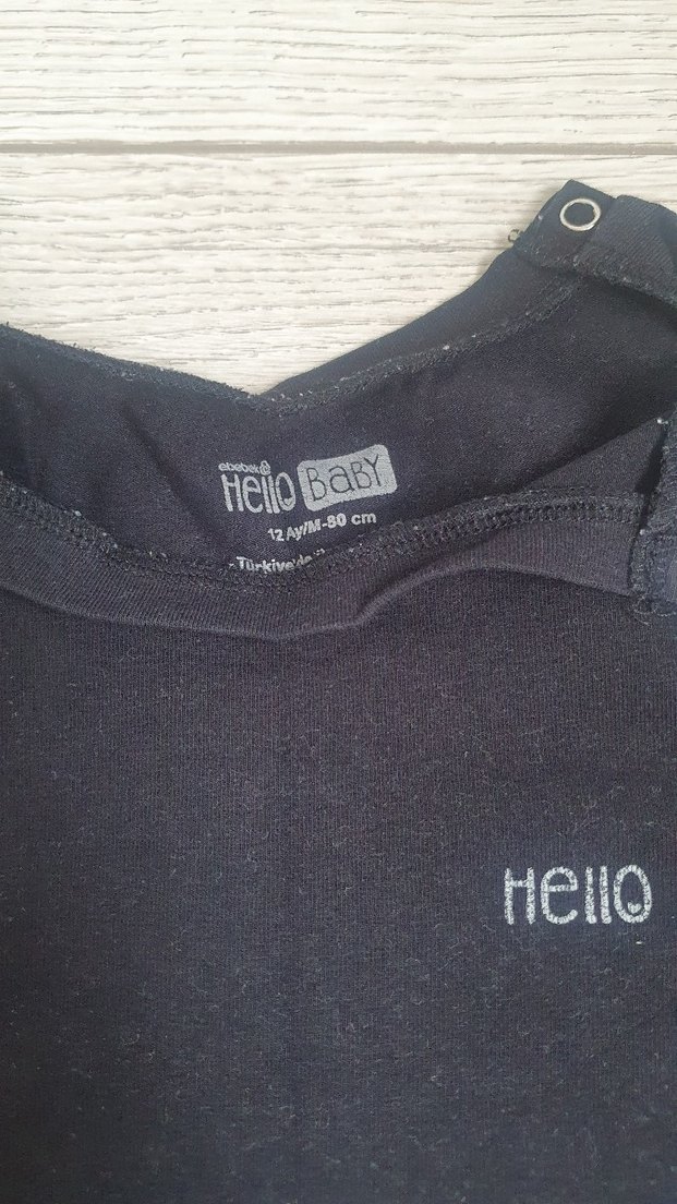 Düğmeli Siyah Erkek Çocuk Tişört - Görsel 2