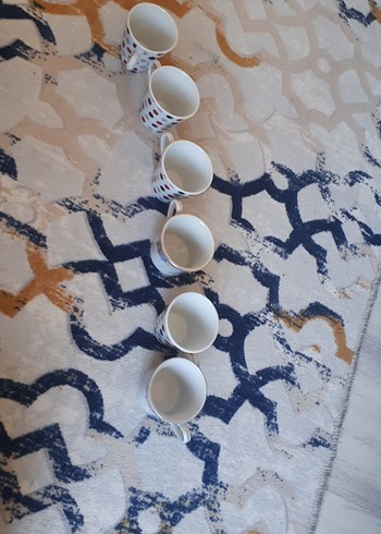 Beyaz Puanlı Seramik Fincan Seti - Görsel 2