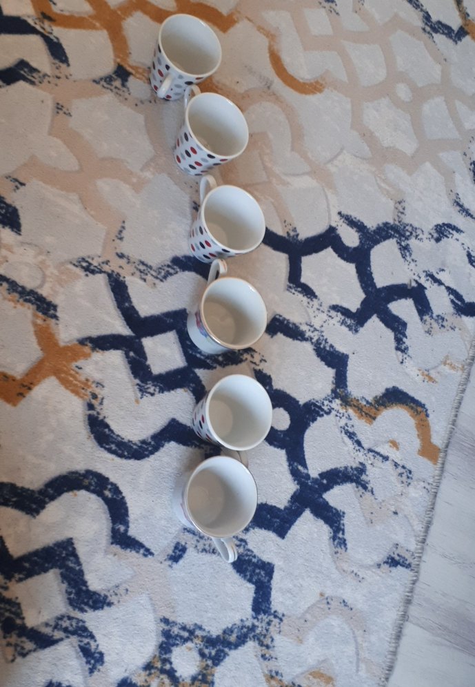 Beyaz Puanlı Seramik Fincan Seti - Görsel 2
