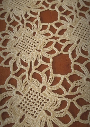 El Yapımı Beyaz Dantel sehpa Örtüsü.7 parça - Görsel 3