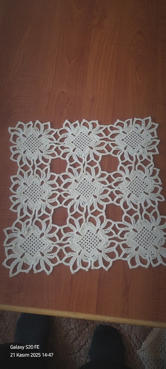 El Yapımı Beyaz Dantel sehpa Örtüsü.7 parça - Görsel 2