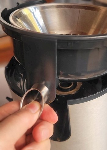 Philips Gri Katı Meyve Sıkacağı - Görsel 4