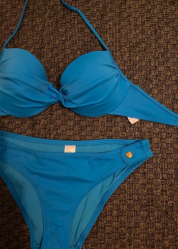 Düğme Detaylı Mavi Bikini Takımı